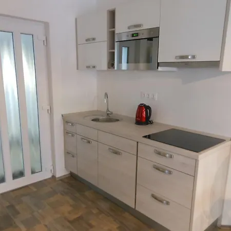 Apartment King23